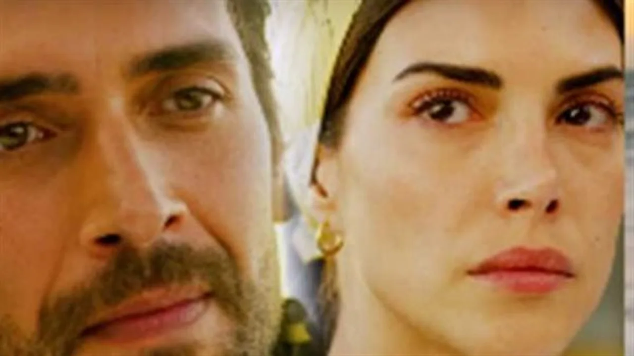 كواليس العمل.. حقيقة توقف تصوير المسلسل التركي هذا البحر سوف يفيض